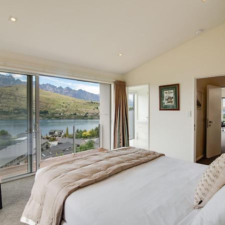 Highview Retreat Villa Queenstown Exteriör bild